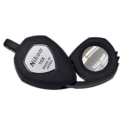 How to buy a jewelry loupe