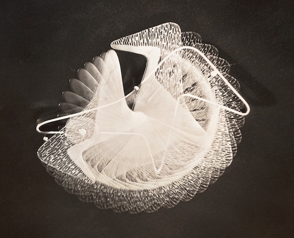 "Three Position Pin in Motion" silver gelatin print by Margaret De Patta and Milton Halberstadt, 1947 (Collection of Leland Rice and Susan Ehrens)