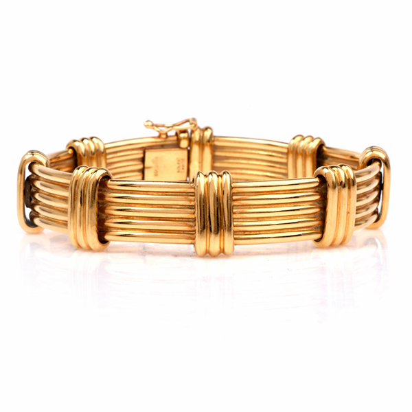 Retro gold bracelet