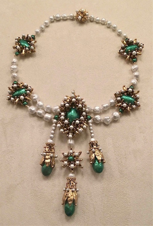 Liz Taylor faux emerald necklace