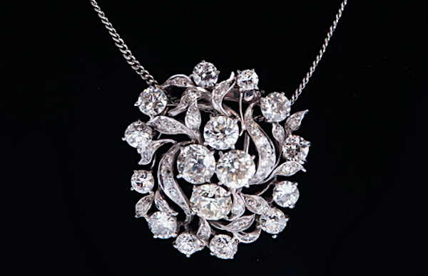 Victorian platinum diamond brooch