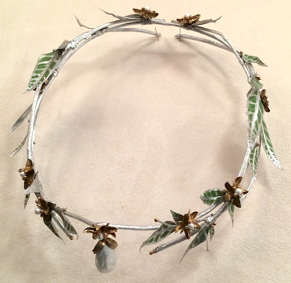 Tiara of leaves and twigs by Caryn Hetherston inspired by The Lord of the Rings 